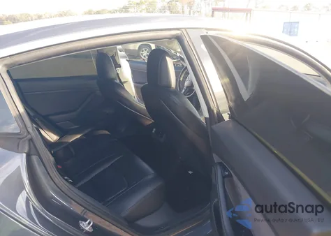 2020 Tesla Model 3 Standard Range Plus Rear-Wheel Drive/Standard Range Rear-Wheel Drive from USA, damaged, VIN 5YJ3E1EA1LF658020